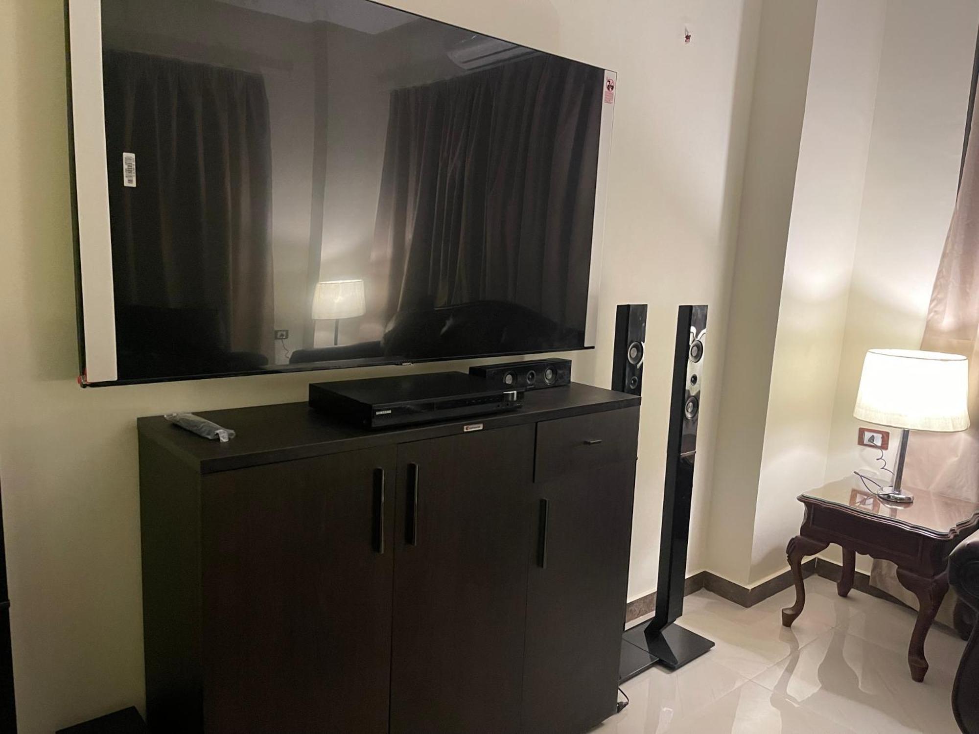 Royal In Private New In 255 Panafsig 11 Le Caire