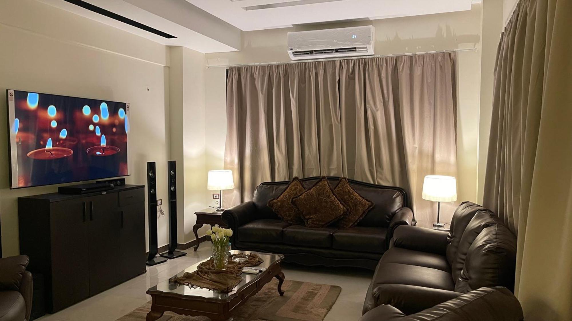 Royal In Private New In 255 Panafsig 11 Apartmán *