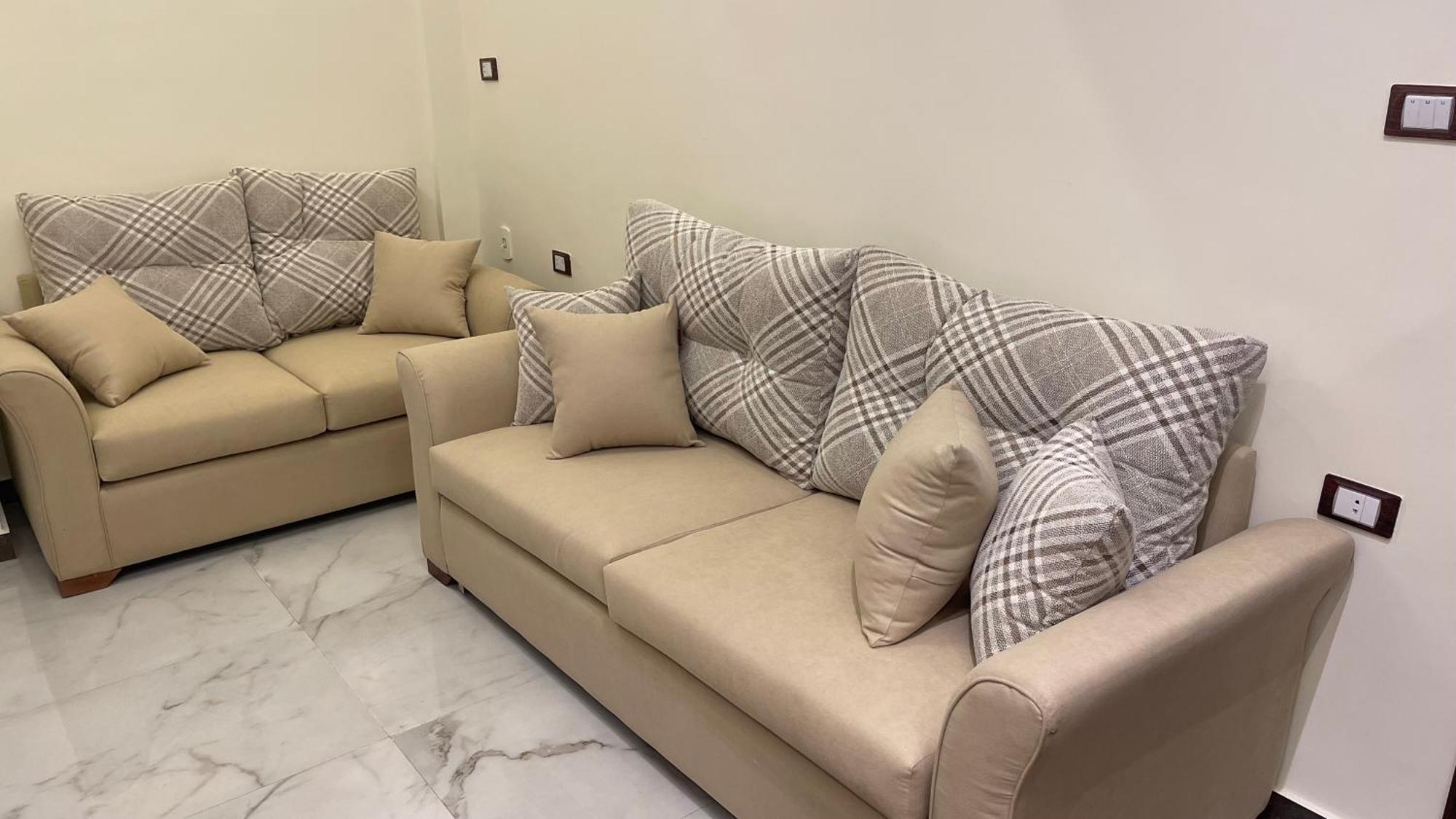 Royal In Private New In 255 Panafsig 11 * Le Caire